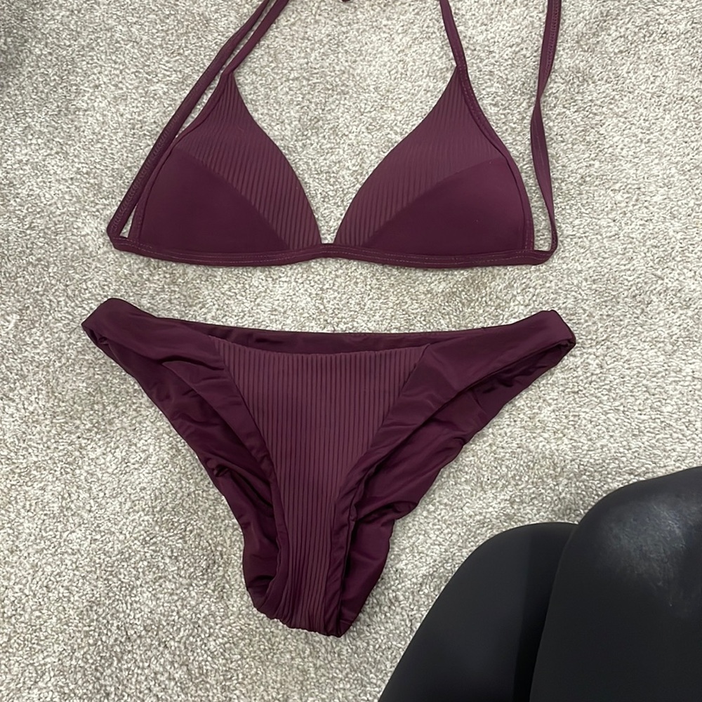 VODA swim suit size small.
